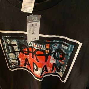 Men’s long sleeve shirt